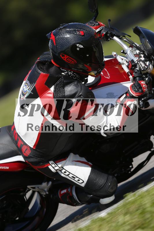 /Archiv-2024/29 12.06.2024 MOTO.CH Track Day ADR/Gruppe gelb/14